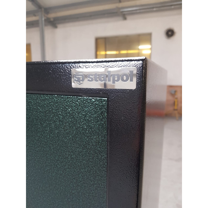 Czarno RAL 9005 - zielony antyczny
